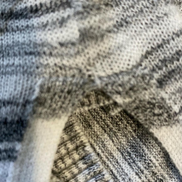 Lucky Brand Women's Gray/White Long Open Lightweight Duster Cardigan. Sz L - Picture 11 of 15